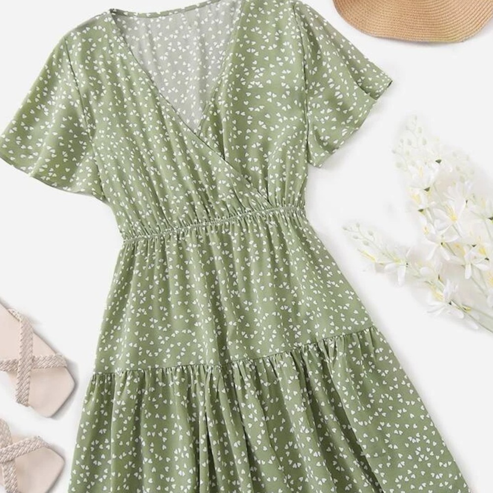 Green V Neck Surplice Neckline Dress with White Hearts - Picture 7 of 7
